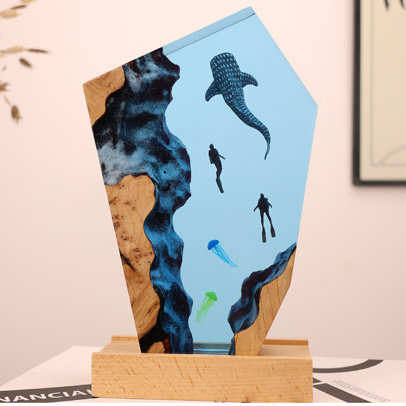Resin Art For Anniversary Gift - Reçine Mağara Balinası Dalgıç Masaüstü Denizanası