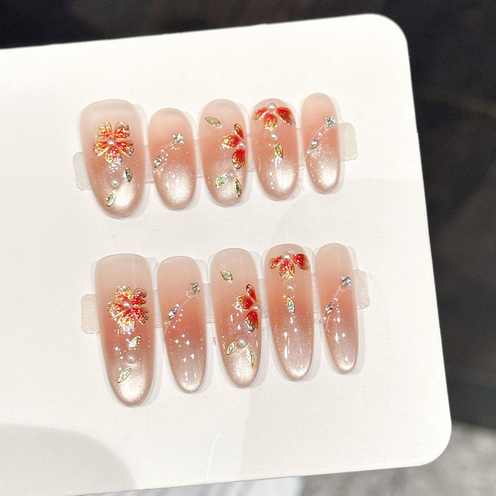 10 Adet El Yapımı Takma Tırnak - Resin Art Flowers incelemesi ve fiyatı